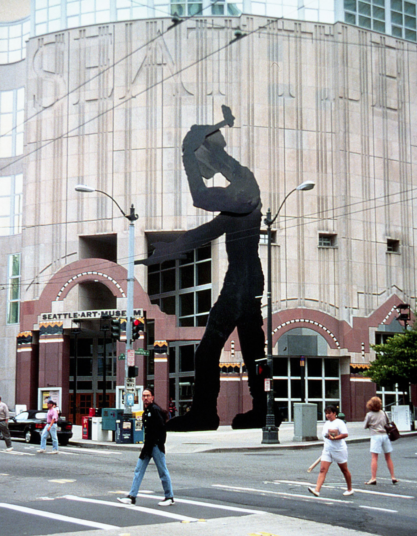 Hammering Man at Seattle Art Museum